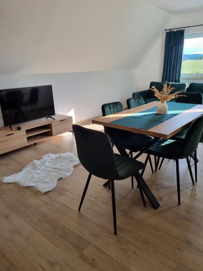 Apartamenty Jelen Pod Grapom Banska Nizna Exterior photo