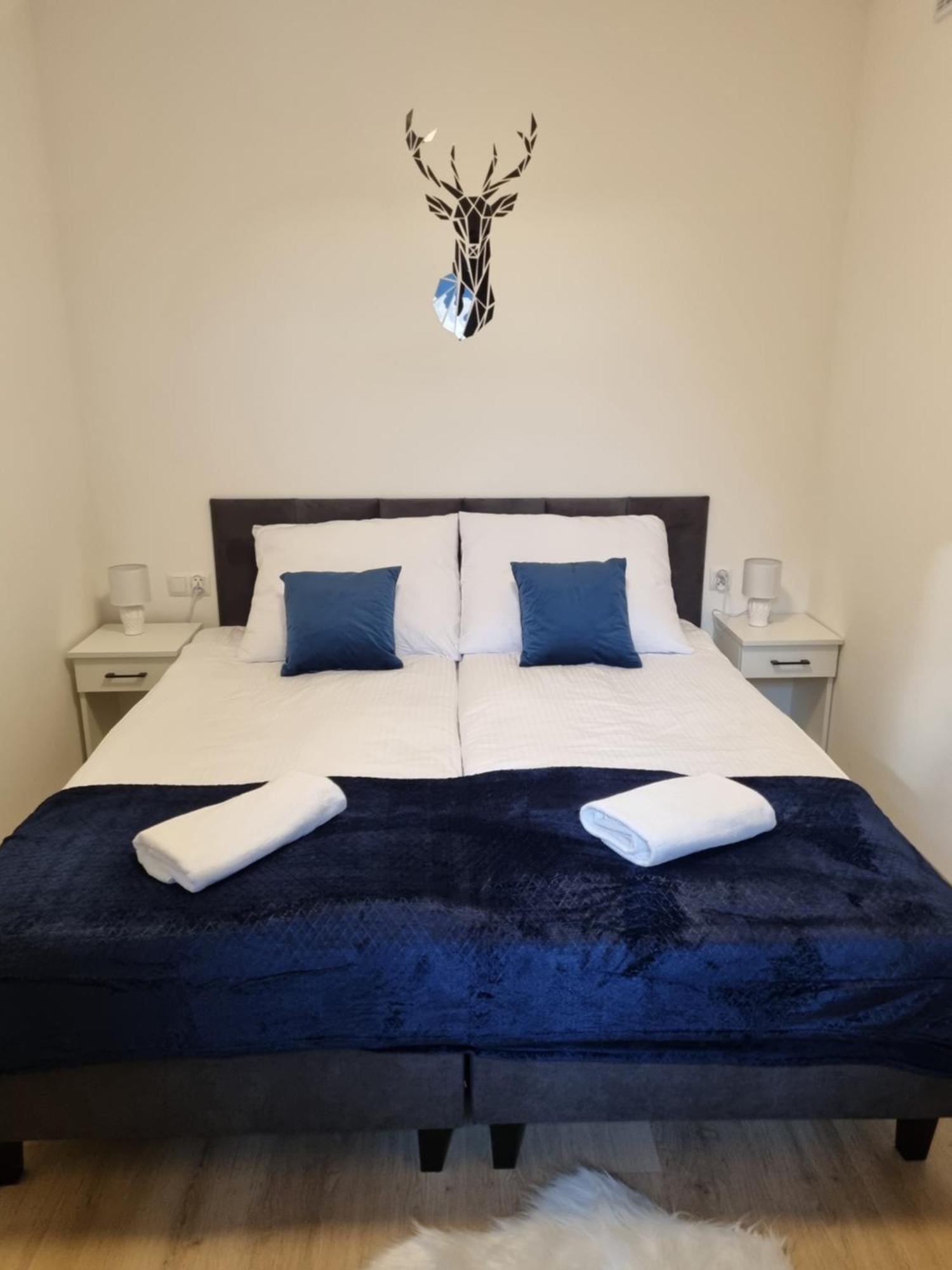 Apartamenty Jelen Pod Grapom Banska Nizna Exterior photo