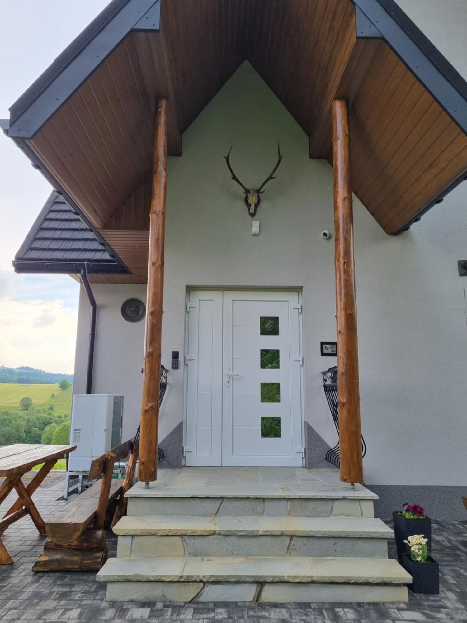 Apartamenty Jelen Pod Grapom Banska Nizna Exterior photo