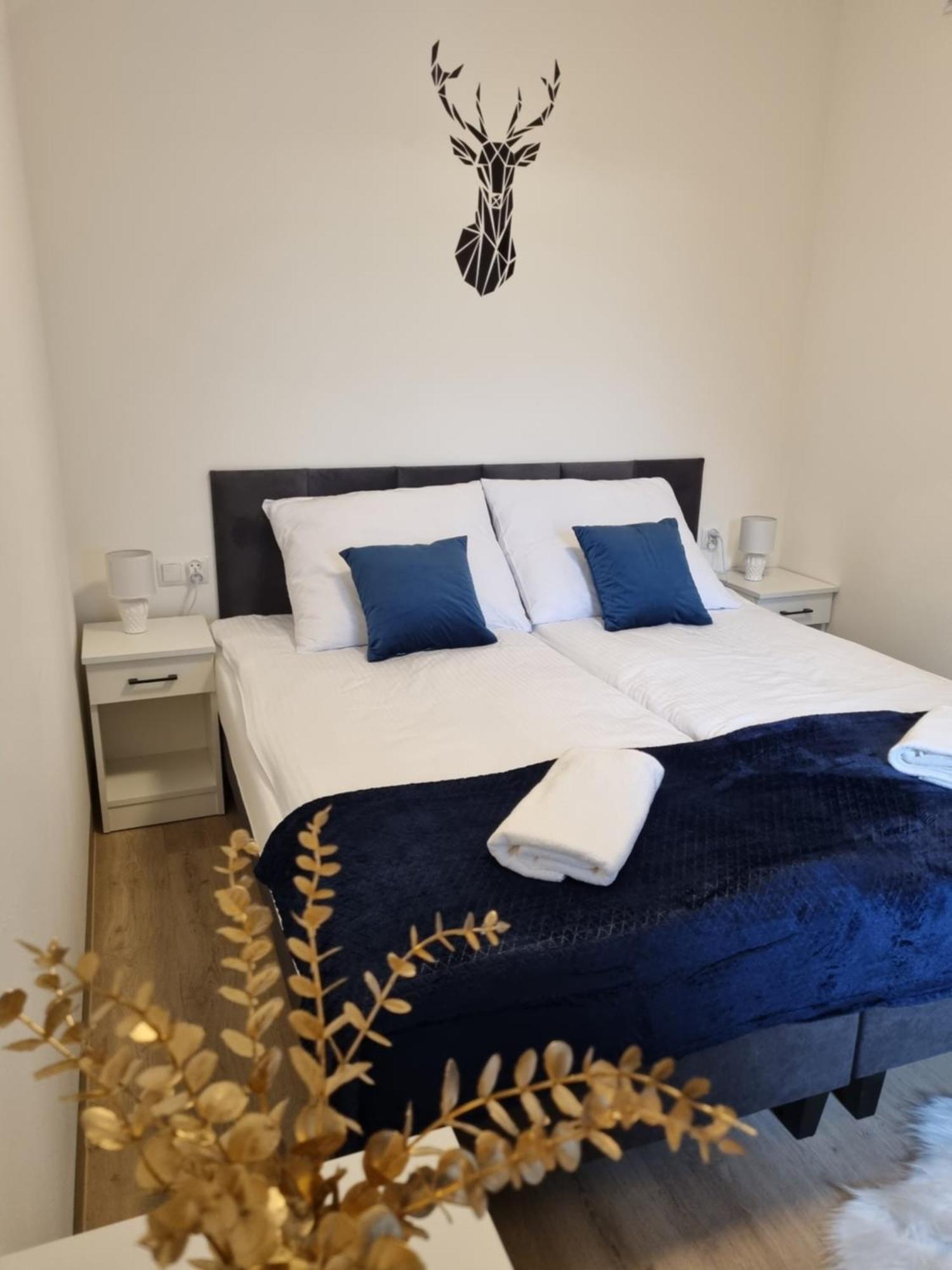 Apartamenty Jelen Pod Grapom Banska Nizna Exterior photo